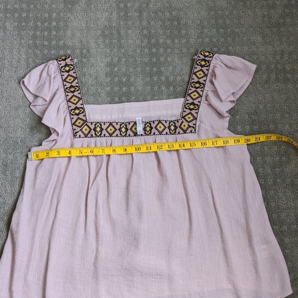 4 for $20🌷Clearance! Xhilaration Top - Picture 6 of 7